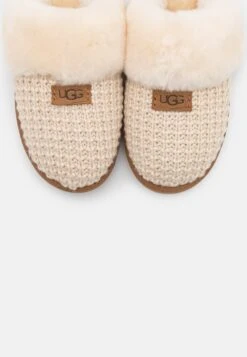 Ugg Cozy - Slippers - Cream -Clothing Category Store 0ba294fceeec41fb9fb38426add47e61