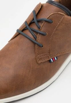 Pier One Casual Lace-Ups - Cognac/White -Clothing Category Store 0c2e6eb37336427d88e64335d52c7be6