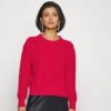 Minimum Jumper - Jalapeño Red -Clothing Category Store 289f6ee26a3e432ba8835bb43a482479