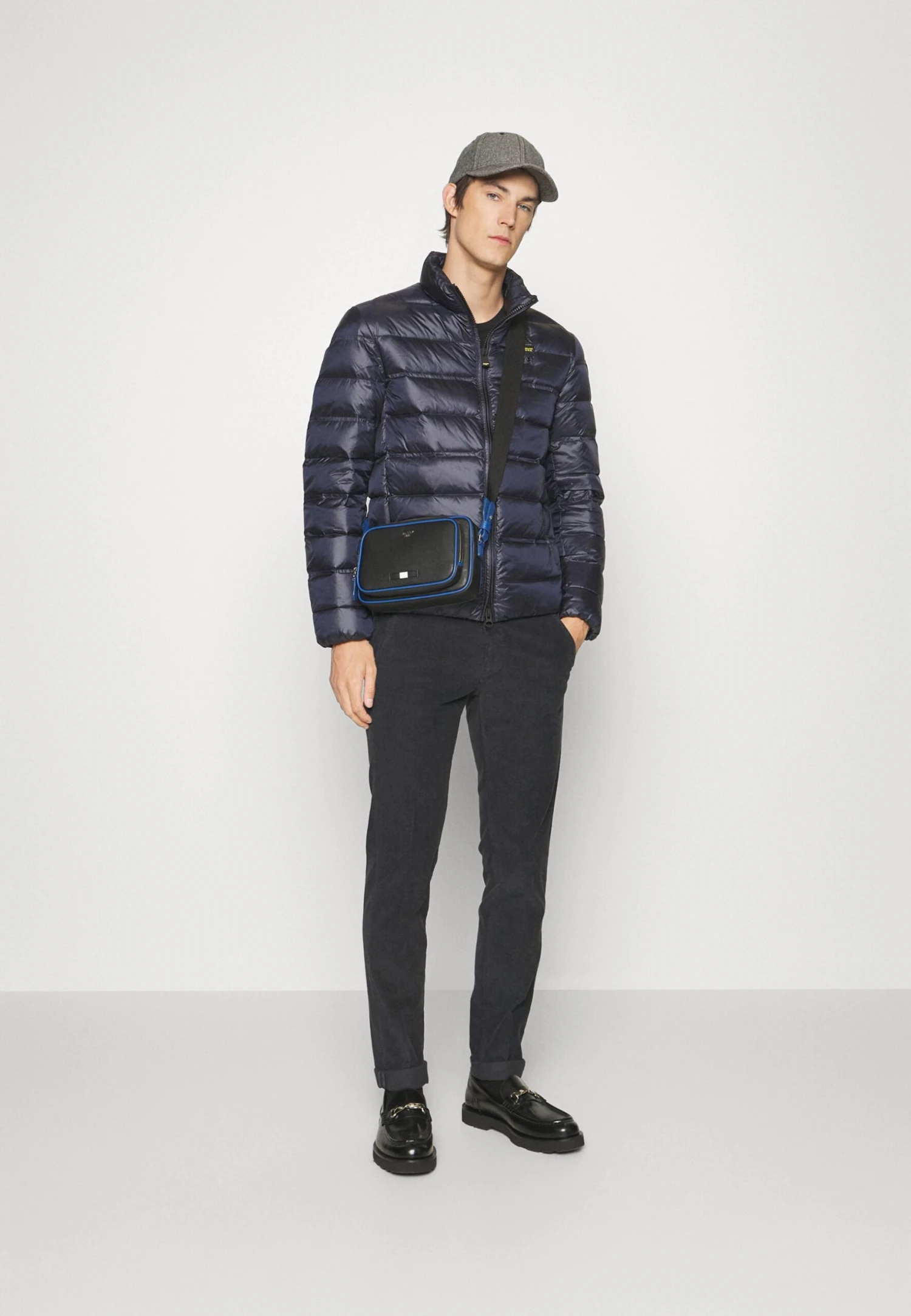 Blauer Basic High Neck Jacket - Down Jacket - Blue 4 Blauer Basic High Neck Jacket - Down Jacket - Blue - Image 2