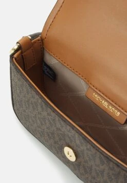 MICHAEL Michael Kors Greenwich Xs Sling Xbody - Across Body Bag - Brown/Acorn 8 MICHAEL Michael Kors Greenwich Xs Sling Xbody - Across Body Bag - Brown/Acorn -Clothing Category Store 3987232c70124770ac91afff737e831c