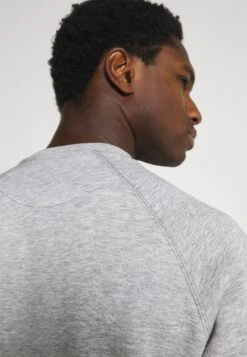 Pier One 3 Pack - Sweatshirt - Bordeaux/Black/Grey -Clothing Category Store 3f826ffba33f448aa8aacde667ba354b