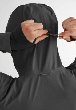 Klättermusen Asynja - Outdoor Jacket - Raven 14 Klättermusen Asynja - Outdoor Jacket - Raven -Clothing Category Store 425768cc004f4742937939d9b8fc8562