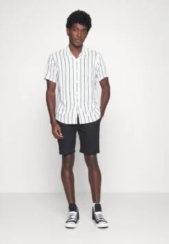 Pier One 2 Pack - Shirt - Black/White -Clothing Category Store 43bf8d5300d84d19aab3f62f08ed036f