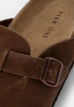 Pier One Leather Unisex - Slippers - Brown 13 Pier One Leather Unisex - Slippers - Brown -Clothing Category Store 47364cdc1dcd4794860a5f6810594e6c