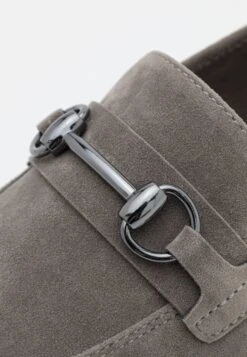 Pier One Smart Slip-Ons - Grey -Clothing Category Store 4b382e05be2b43eeb36ae982039504e1