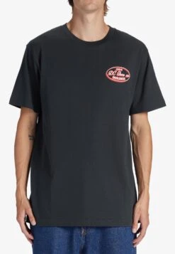 DC SHOES Truckin- Print T-Shirt - Black 9 DC SHOES Truckin- Print T-Shirt - Black -Clothing Category Store 5411c3c2cd5247dfa6d3a1627121cda3