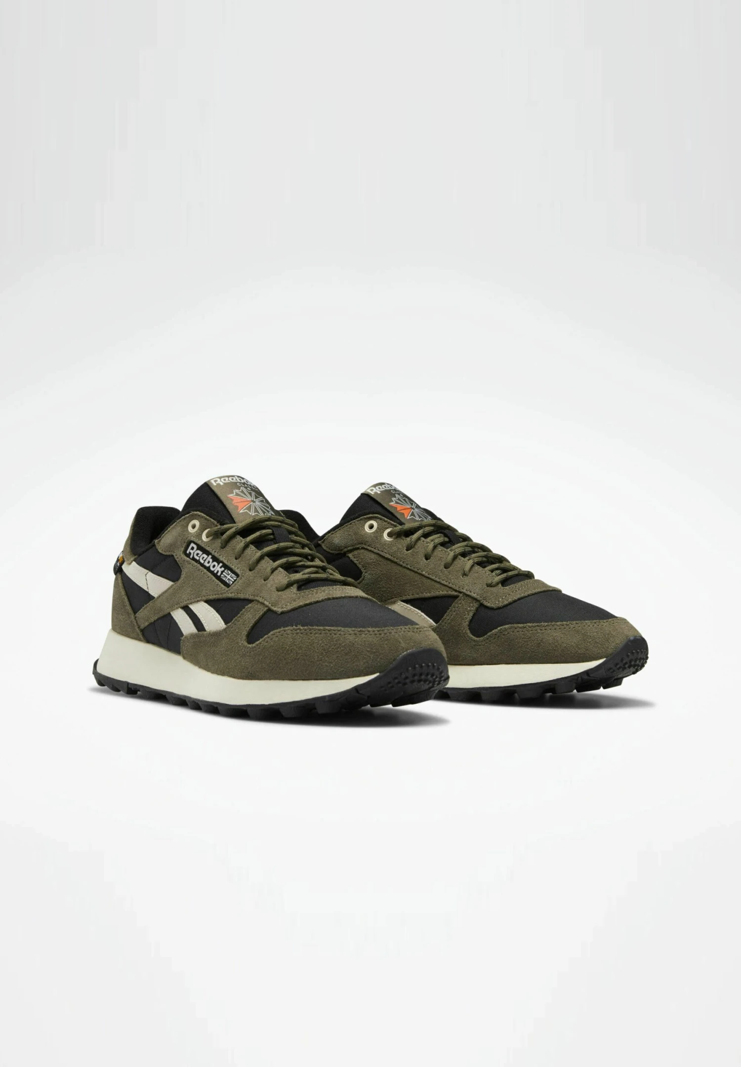Reebok Classic Classic Leather Unisex - Trainers - Core Black Army Green Stucco 4 Reebok Classic Classic Leather Unisex - Trainers - Core Black Army Green Stucco - Image 2