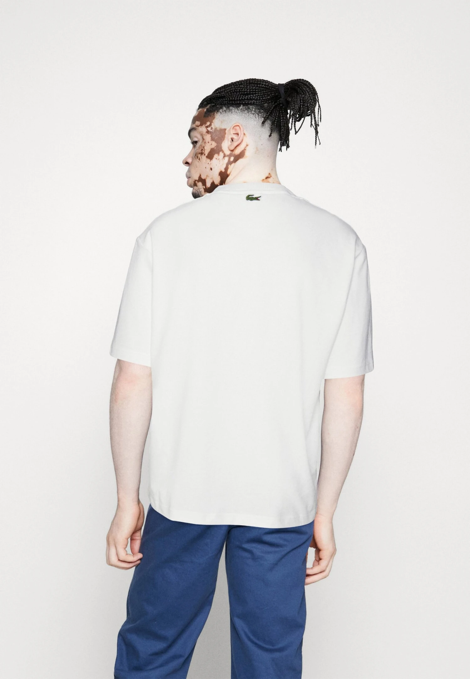 Lacoste Print T-Shirt - Flour 5 Lacoste Print T-Shirt - Flour - Image 3