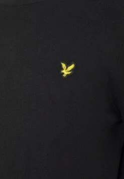 Lyle & Scott Crew Neck Jumper - Jumper - Jet Black -Clothing Category Store 70e1fc8ee56f4e2d9547777e08c06f69