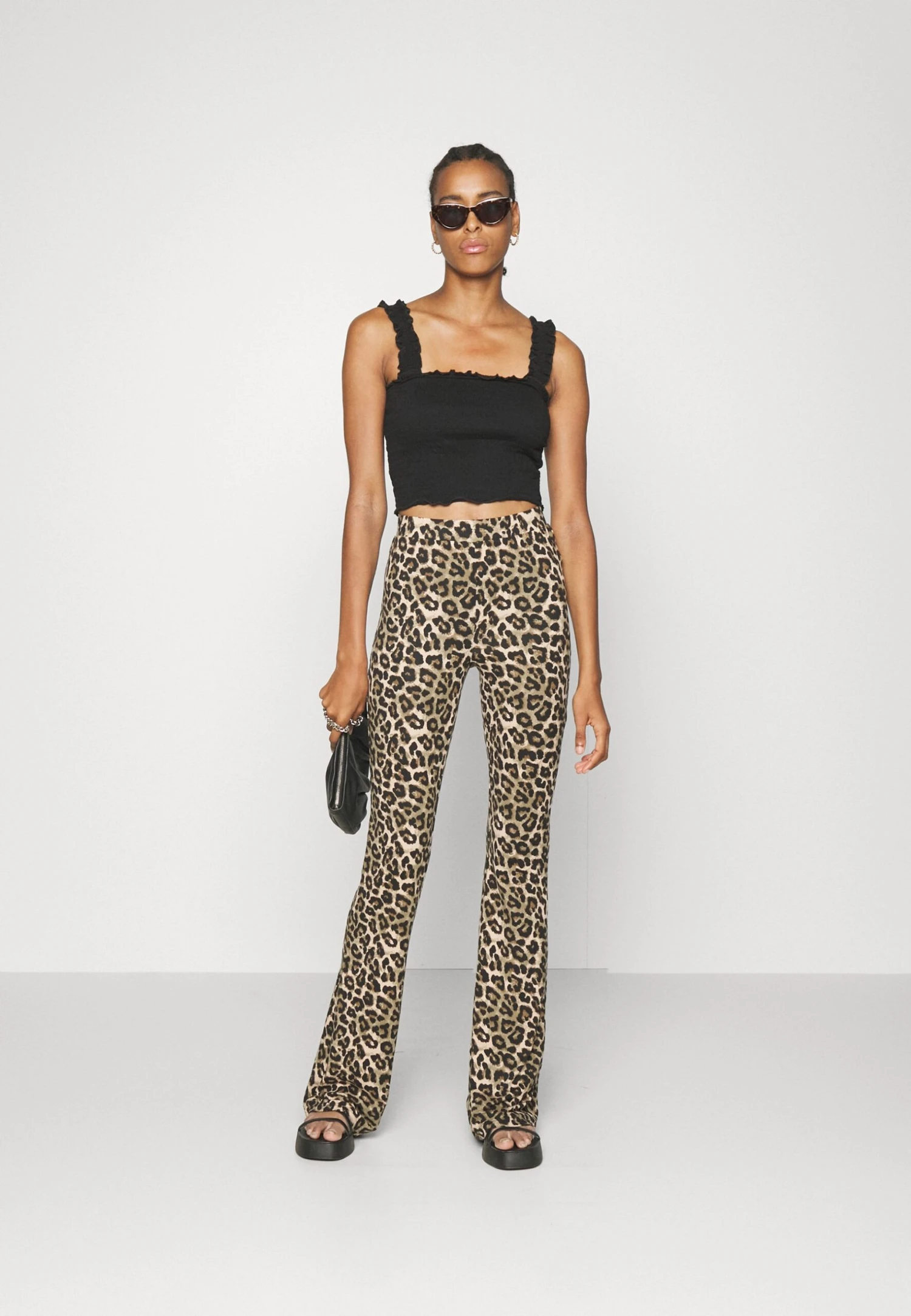 Nmsally Pasa Pant Tall - Trousers - Black 4 Nmsally Pasa Pant Tall - Trousers - Black - Image 2