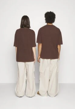 YOURTURN Unisex - Cargo Trousers - White 11 YOURTURN Unisex - Cargo Trousers - White -Clothing Category Store 7c134202bf934dad81d73ae035635b6d