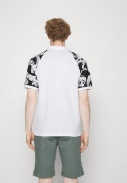 Pier One Polo Shirt - White -Clothing Category Store 7ee23c204ca34e1689e94b57f7bf4701