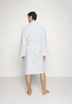 Pier One Shawl Towel Bathrobe - Dressing Gown - White -Clothing Category Store 810bc3a6eb794e409f319428e591ae5e