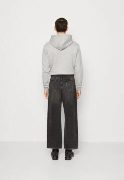 YOURTURN Unisex - Relaxed Fit Jeans - Black 10 YOURTURN Unisex - Relaxed Fit Jeans - Black -Clothing Category Store 83a59c0ccf8242d5af17df7b3a47ee38