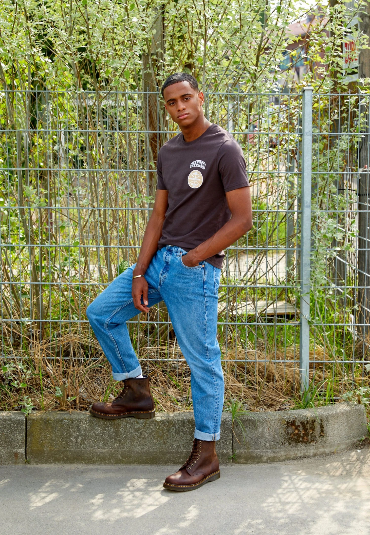 Dr. Martens 1460 Unisex - Lace-Up Ankle Boots - Dark Brown Crazy Horse 5 Dr. Martens 1460 Unisex - Lace-Up Ankle Boots - Dark Brown Crazy Horse - Image 3