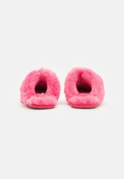Ugg Scuffette - Slippers -Clothing Category Store 863d108a01ec43f0819391e8fa1531e1
