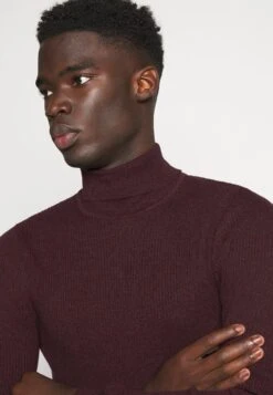 Pier One Muscle Fit Turtle - Jumper - Mottled Bordeaux -Clothing Category Store 87bc9746f3cd48c78886c3726b9971e1