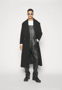 Long Coat - Classic Coat - Black 13 Long Coat - Classic Coat - Black -Clothing Category Store 8a6573380caa4b688bbe61483fdebdb7