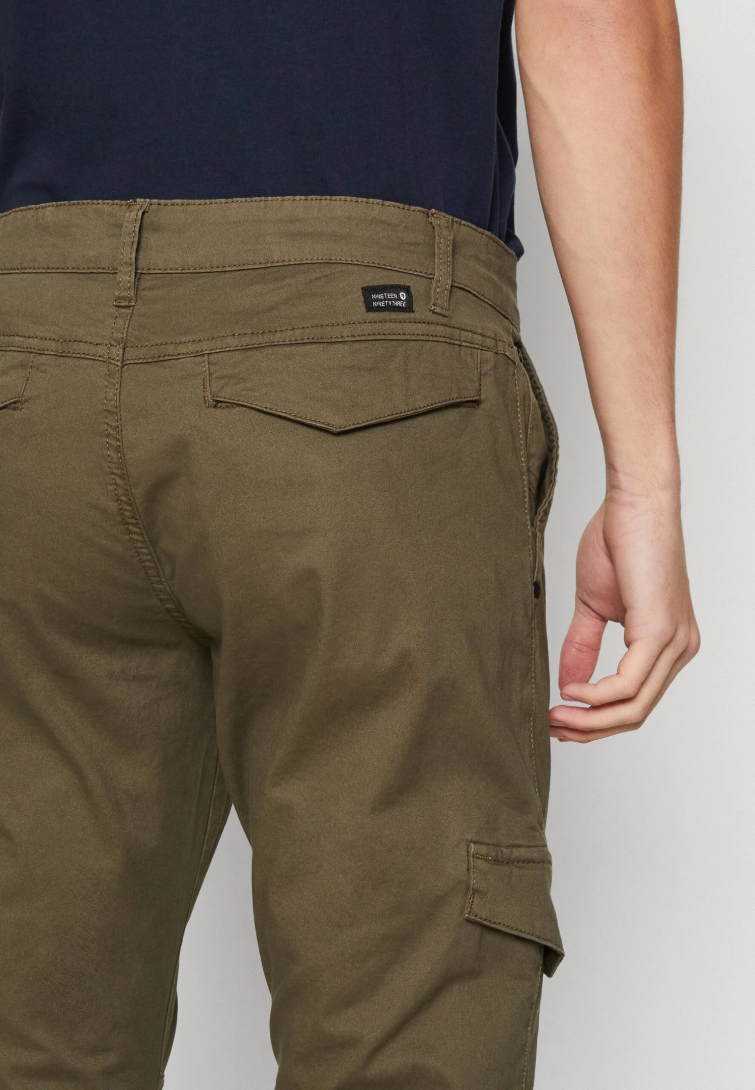 Indicode Jeans Javier - Cargo Trousers - Army 6 Indicode Jeans Javier - Cargo Trousers - Army - Image 4