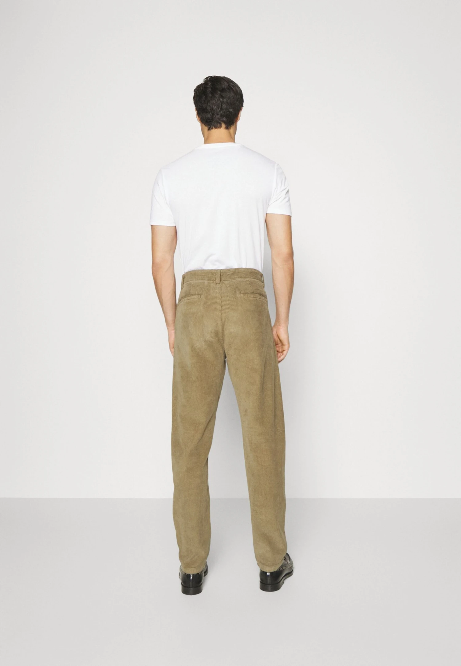 Indicode Jeans Trousers - Capers 5 Indicode Jeans Trousers - Capers - Image 3