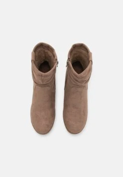 Anna Field Winter Boot - Wedge Ankle Boots - Taupe -Clothing Category Store c19865a230df4857a80dfad1dea5855a