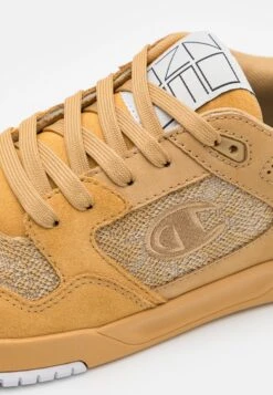 Champion Low Cut Shoe Z80 Desert Ash- Basketball Shoes - Sand -Clothing Category Store c3676bf35a164bd4aaa16e5c8e40a383