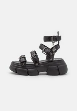 KOI FOOTWEAR Raining Vengeance Charm Platform - Platform Sandals -Clothing Category Store d1efedf7c0e54c718e57659a3134e668