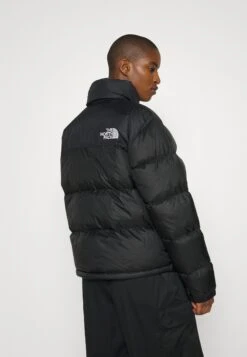 The North Face 1996 Retro Nuptse Jacket - Down Jacket - Black 16 The North Face 1996 Retro Nuptse Jacket - Down Jacket - Black -Clothing Category Store eb59e30630a74dad8272f1ae59f9a771