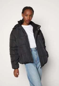 Iets Frans... Hooded Puffer Jacket - Winter Jacket -Clothing Category Store edc3a821c18f4fd4ade19d890747f1f4