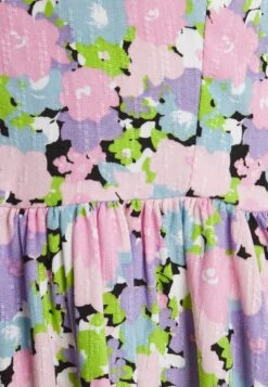 Selected Femme Judita Dress - Day Dress -Clothing Category Store f0cac820b7744d2ba1a7a3ff63381a1e