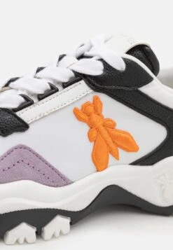 Patrizia Pepe Trainers - Lilac/Black 15 Patrizia Pepe Trainers - Lilac/Black -Clothing Category Store faeb4a3b048b4620850f3336dbd187a4