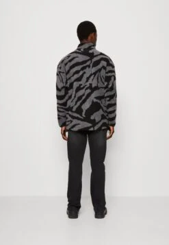 YOURTURN Unisex - Fleece Jacket - Grey -Clothing Category Store fb0a0ae1914e4939bc76695f0267d638